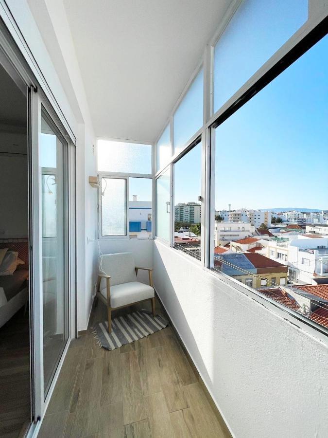 Sun Waves Beach Apartment Portimao Exterior photo